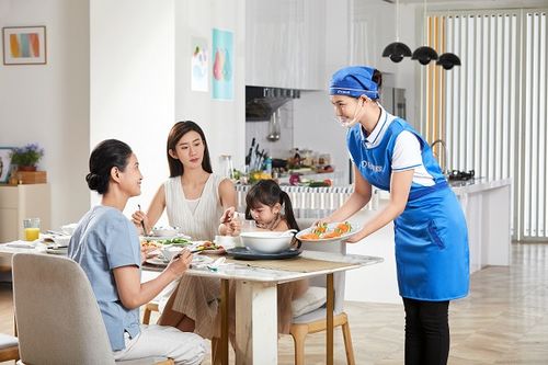 家政直营模式崛起 轻喜到家直营员工制引领家政服务质量新标杆